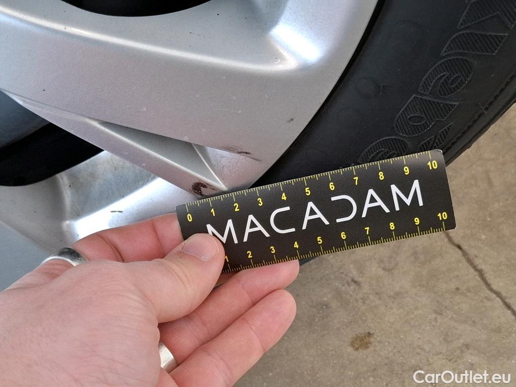  Peugeot  208  Affaire Premium Pack 1.5 HDi 100CV BVM6 E6dT #24