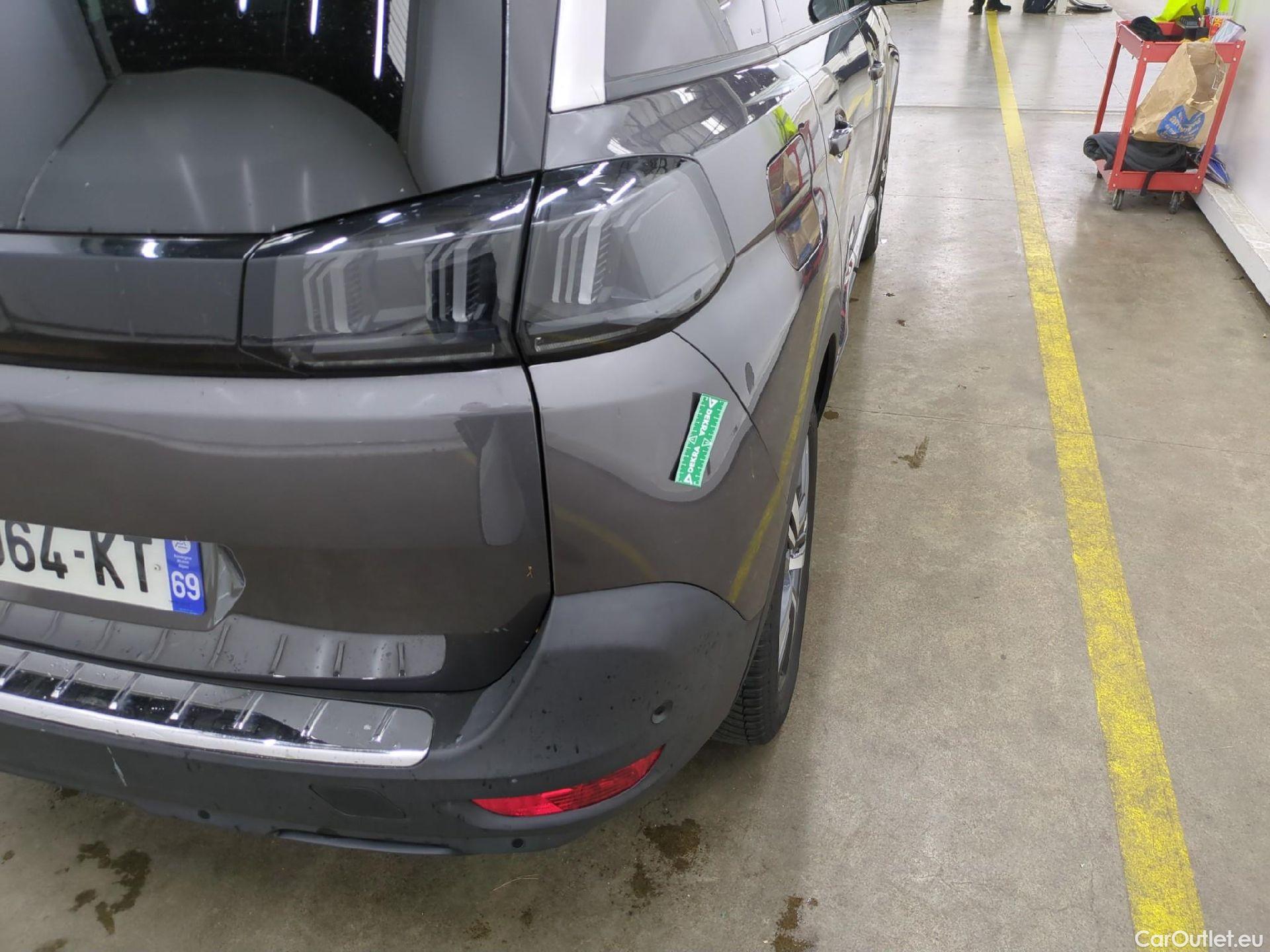  Peugeot  5008  Allure Pack 1.5 HDi 130CV BVA8 7 Sieges E6d #74