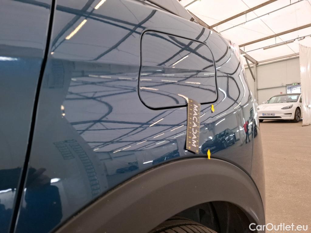  Peugeot  3008 PEUGEOT  / 2020 / 5P / SUV 1.6 HYBRID 225 E-EAT8 Allure Pack #1