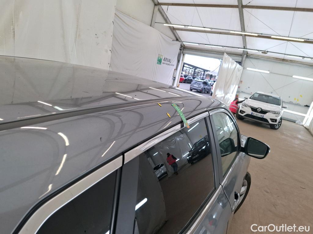  Nissan  Qashqai NISSAN  / 2017 / 5P / Crossover 1.5 DCI 115 Business Edition #32