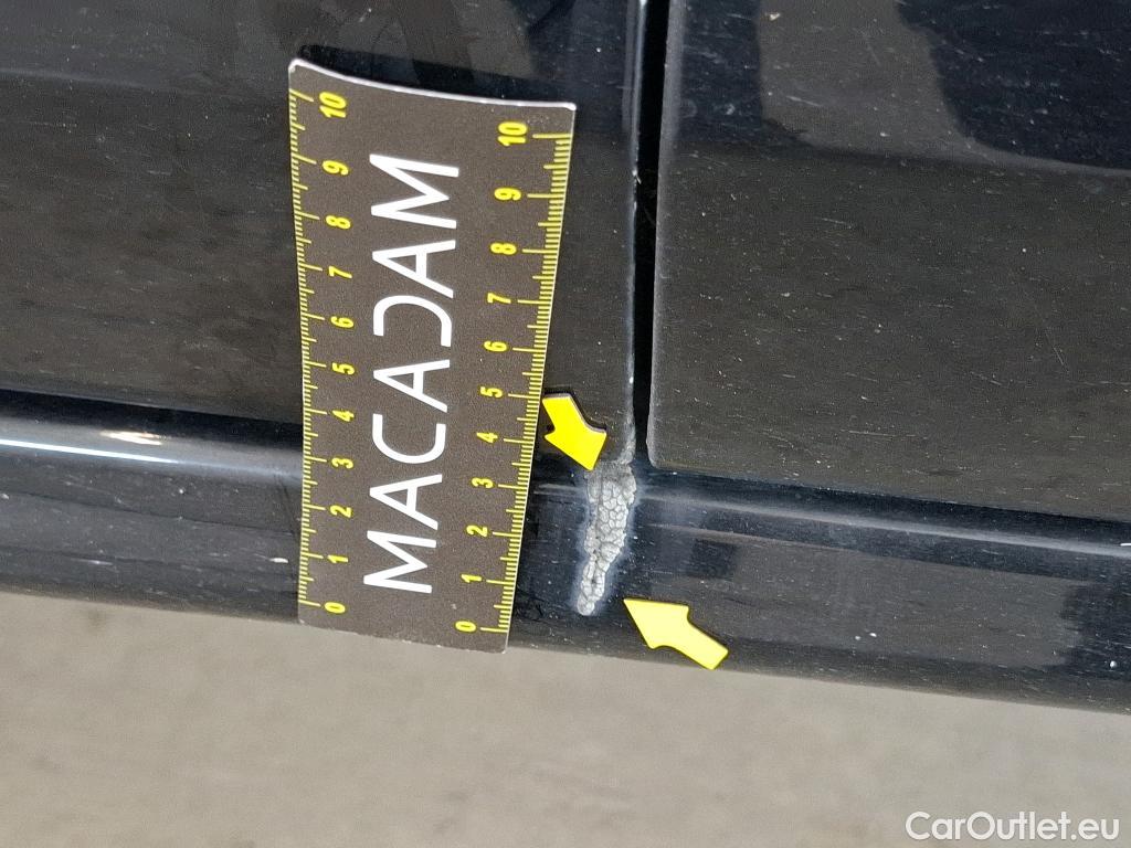  Peugeot  208  Affaire Premium Pack 1.5 HDi 100CV BVM6 E6dT #17