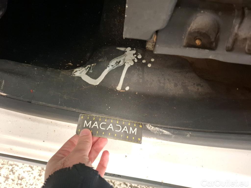  Citroen  C3  Société Feel Business R 1.5 BlueHDI 100CV BVM5 E6dT #1