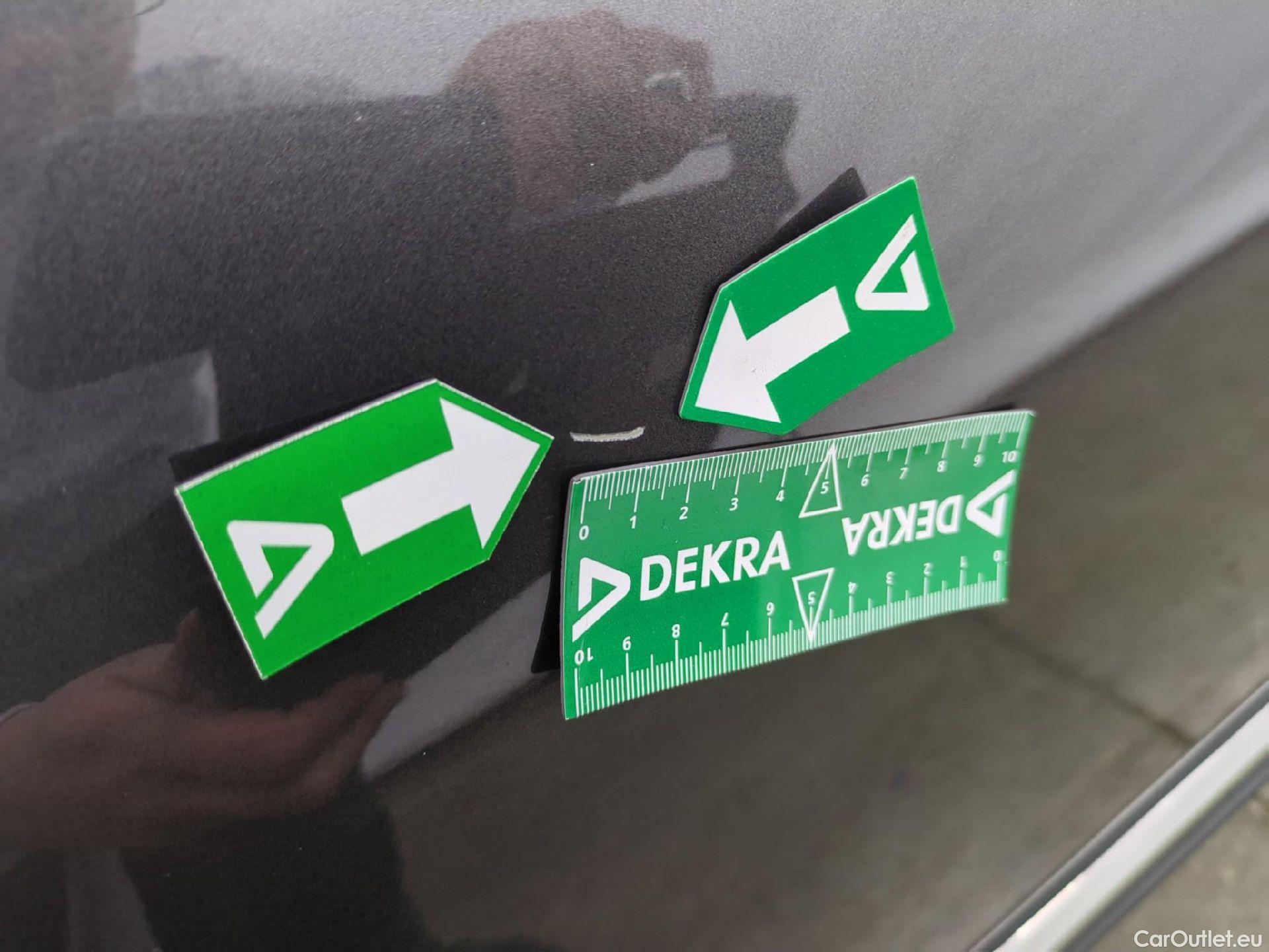  Peugeot  5008  Allure Pack 1.5 HDi 130CV BVA8 7 Sieges E6d #58