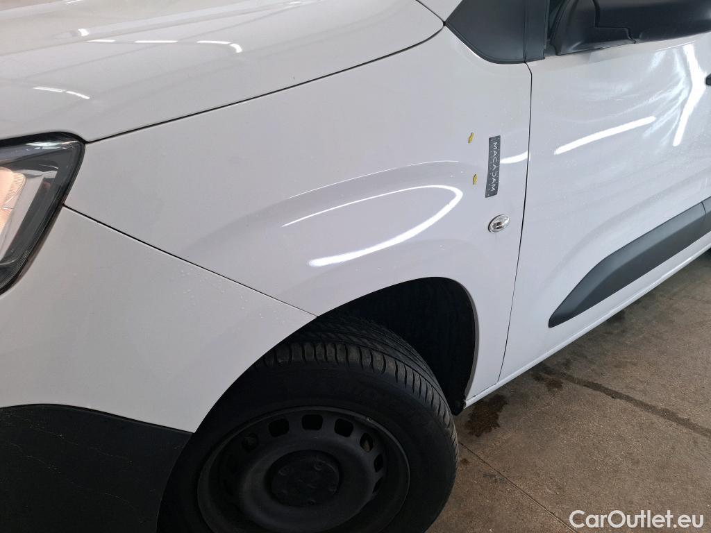  Peugeot  Partner PEUGEOT  / 2018 / 4P / Fourgonnette BLUEHDI 75 S&S STANDARD 650KG PREMIUM #8