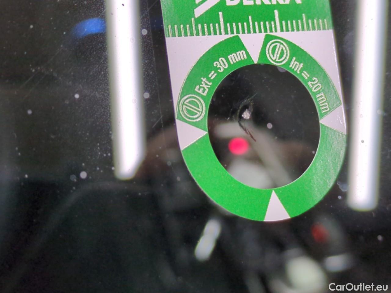  Peugeot  5008  Allure Pack 1.5 HDi 130CV BVA8 7 Sieges E6d #1