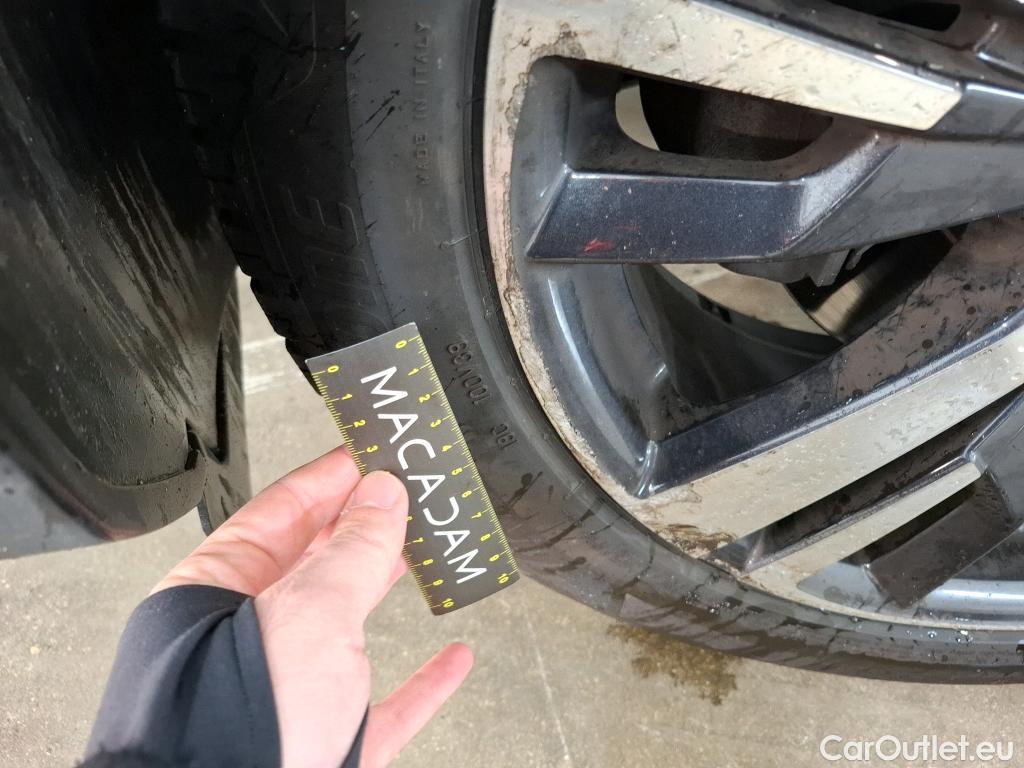  Peugeot  3008 PEUGEOT  / 2016 / 5P / SUV BlueHDi 130 S&S EAT8 ALLURE BUSINESS #9