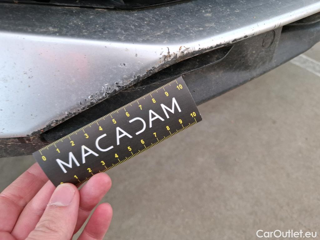  Peugeot  3008 PEUGEOT  / 2020 / 5P / SUV 1.6 HYBRID 225 E-EAT8 Allure Pack #21