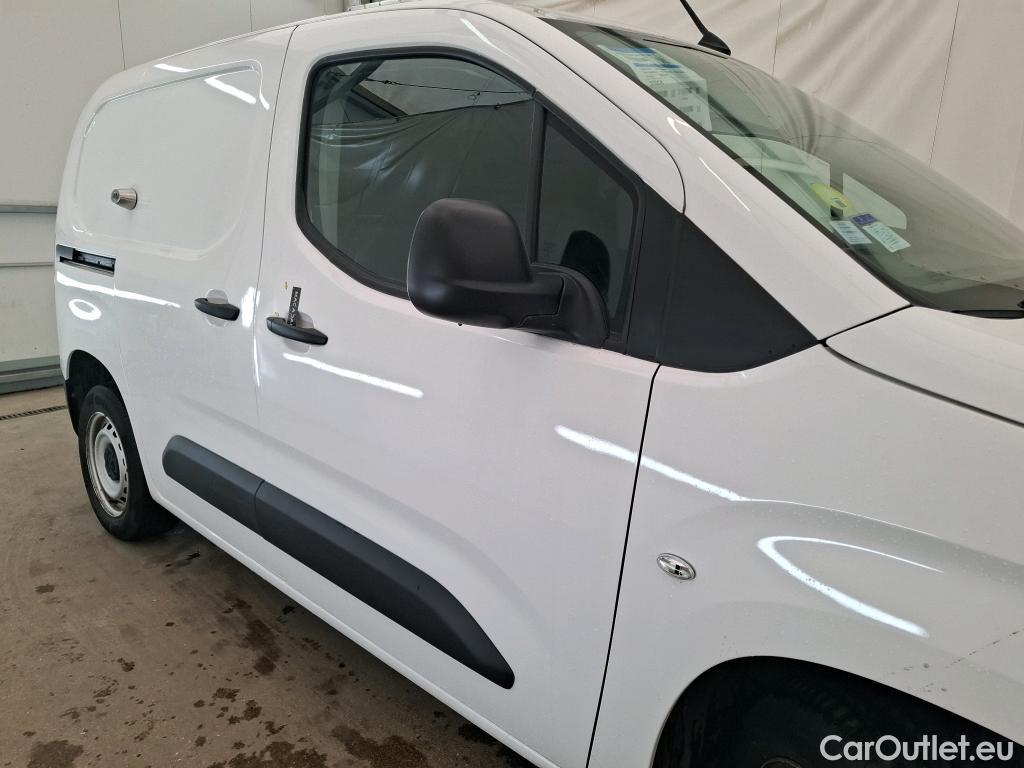  Peugeot  Partner PEUGEOT  / 2018 / 4P / Fourgonnette BLUEHDI 75 S&S STANDARD 650KG PREMIUM #10