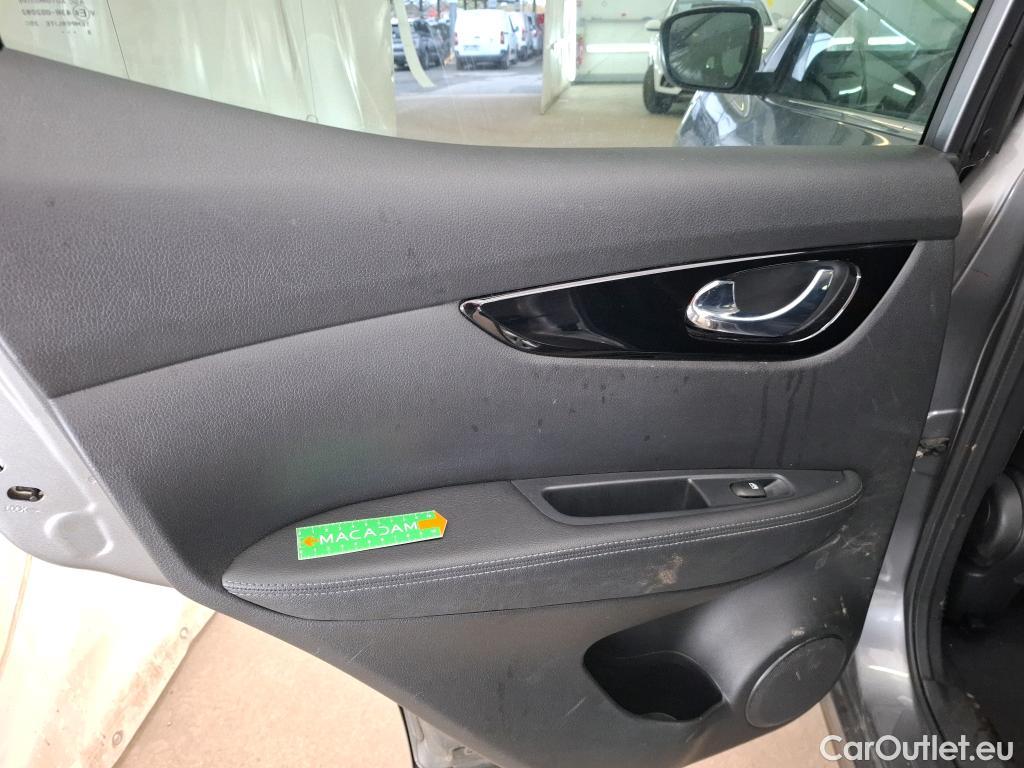  Nissan  Qashqai NISSAN  / 2017 / 5P / Crossover 1.5 DCI 115 Business Edition #30