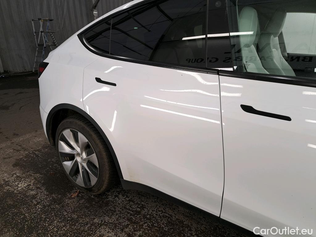  Tesla  Model Y TESLA  / 2021 / 5P / SUV RWD #18