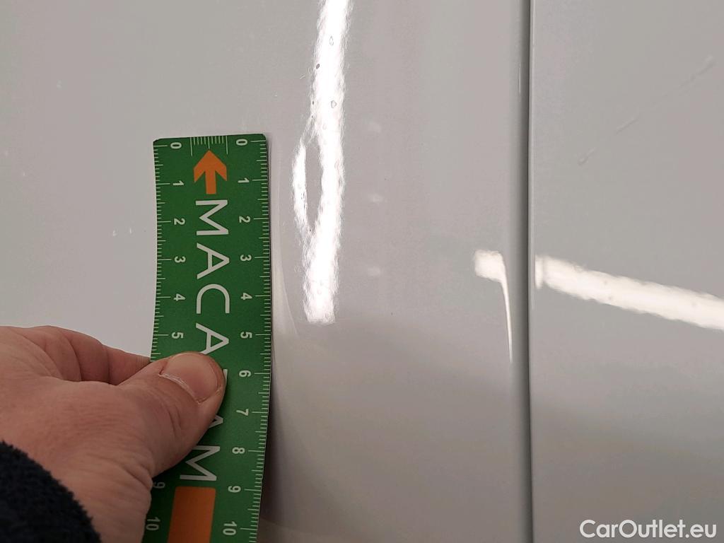  Tesla  Model Y TESLA  / 2021 / 5P / SUV RWD #17