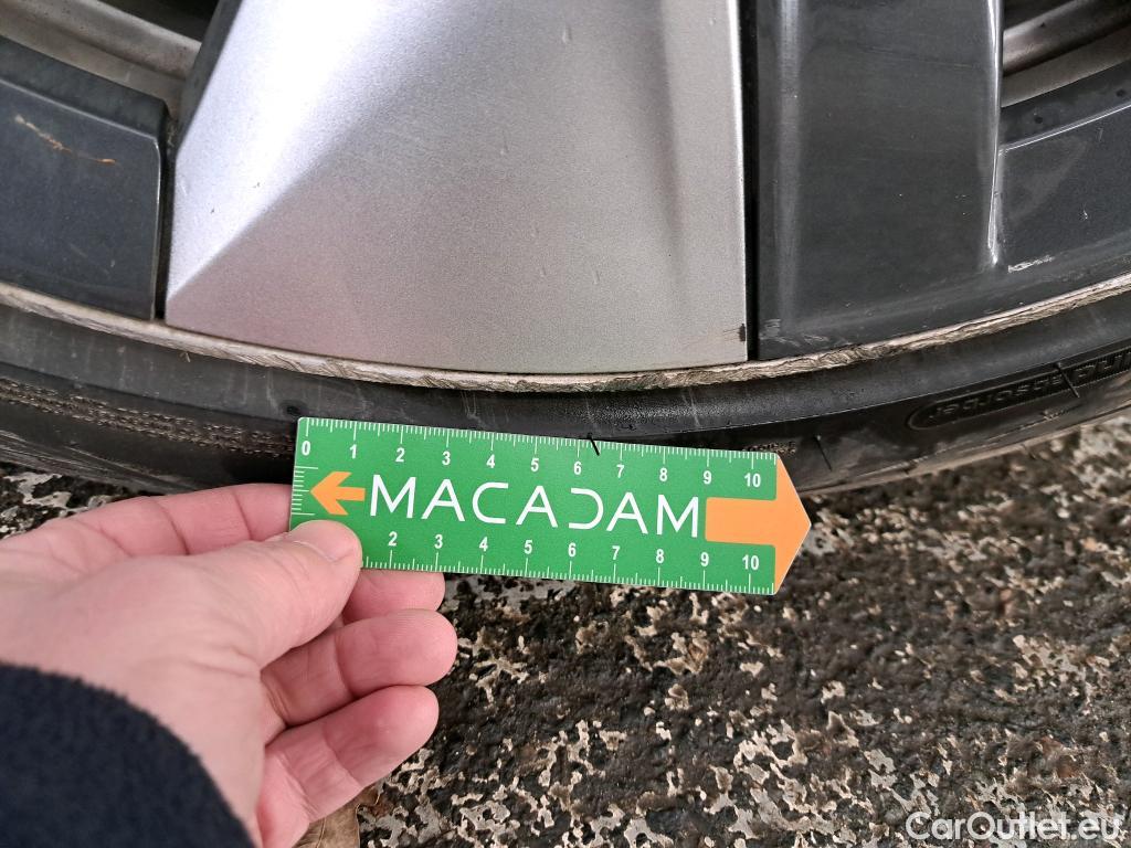  Tesla  Model Y TESLA  / 2021 / 5P / SUV RWD #12