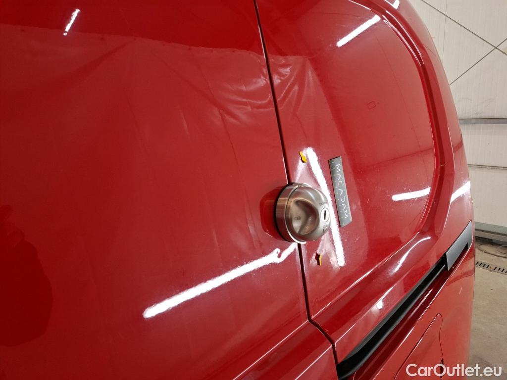  Citroen  Berlingo  Fourgon Driver M 650 1.5 BlueHDi 130CV BVA8 E6dT #4