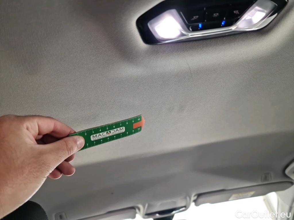  Bmw  Serie 1 BMW Série 1 / 2019 / 5P / Berline 1.5 116D DKG7 Luxury #37