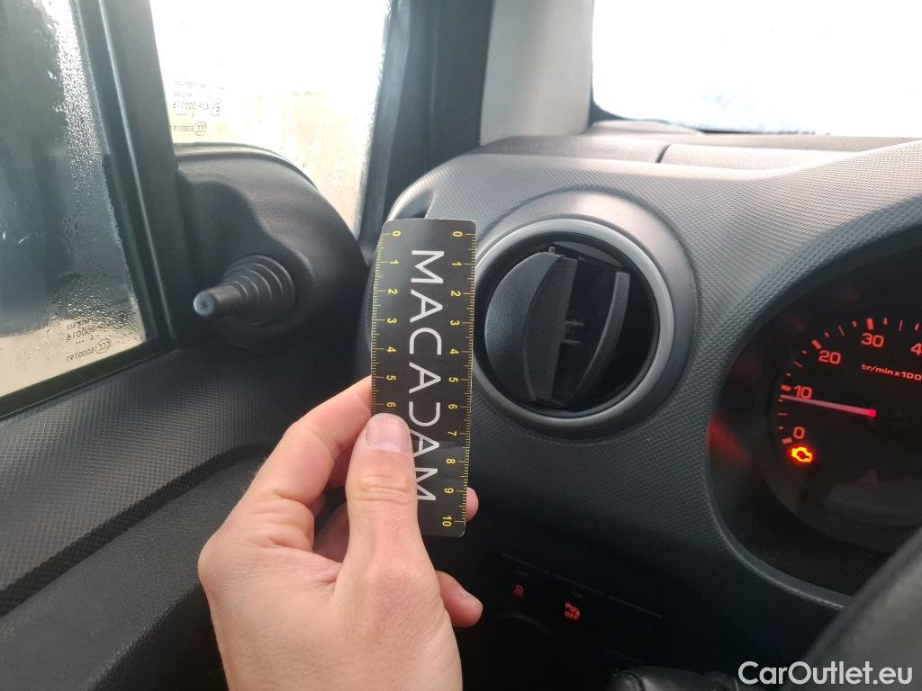  Citroen  Berlingo  Fourgon Confort L1 (Court) 1.6 BlueHDi 75CV BVM5 E6 #32