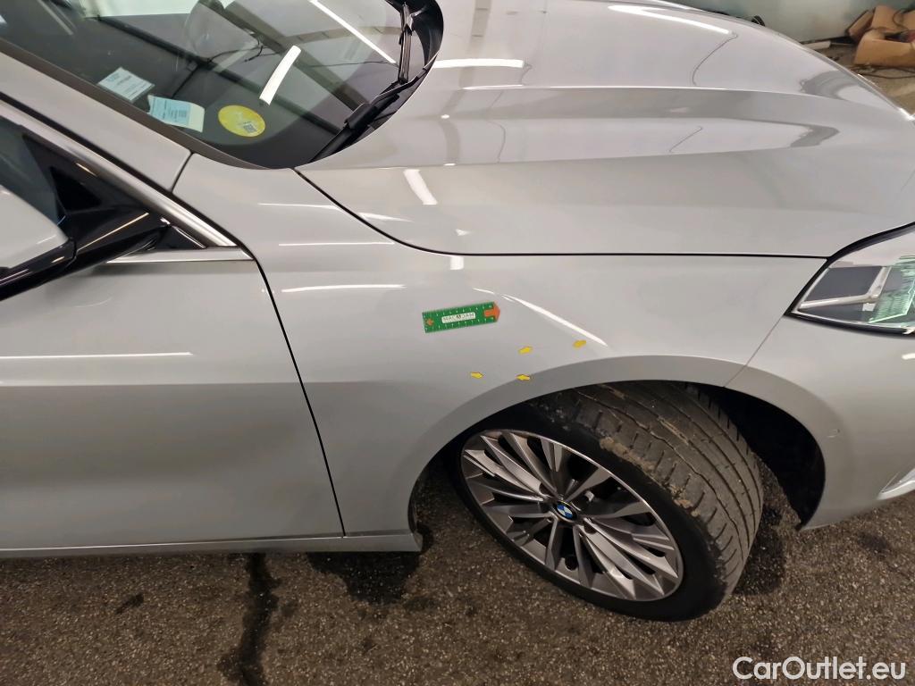  Bmw  Serie 1 BMW Série 1 / 2019 / 5P / Berline 1.5 116D DKG7 Luxury #57