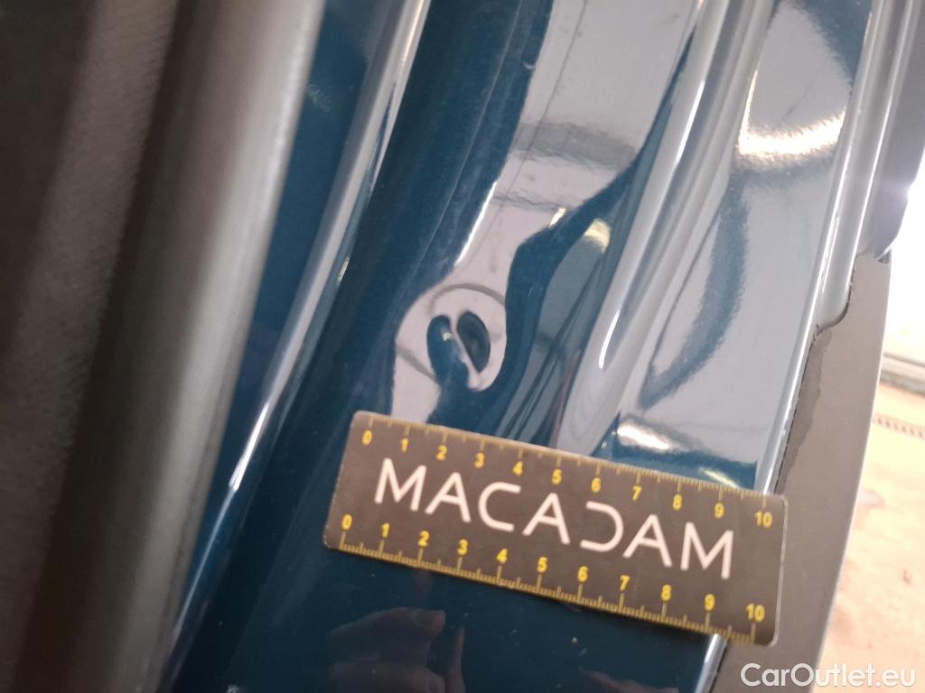  Peugeot  5008  GT 2.0 HDi 175CV BVA8 7 Sieges E6d #27