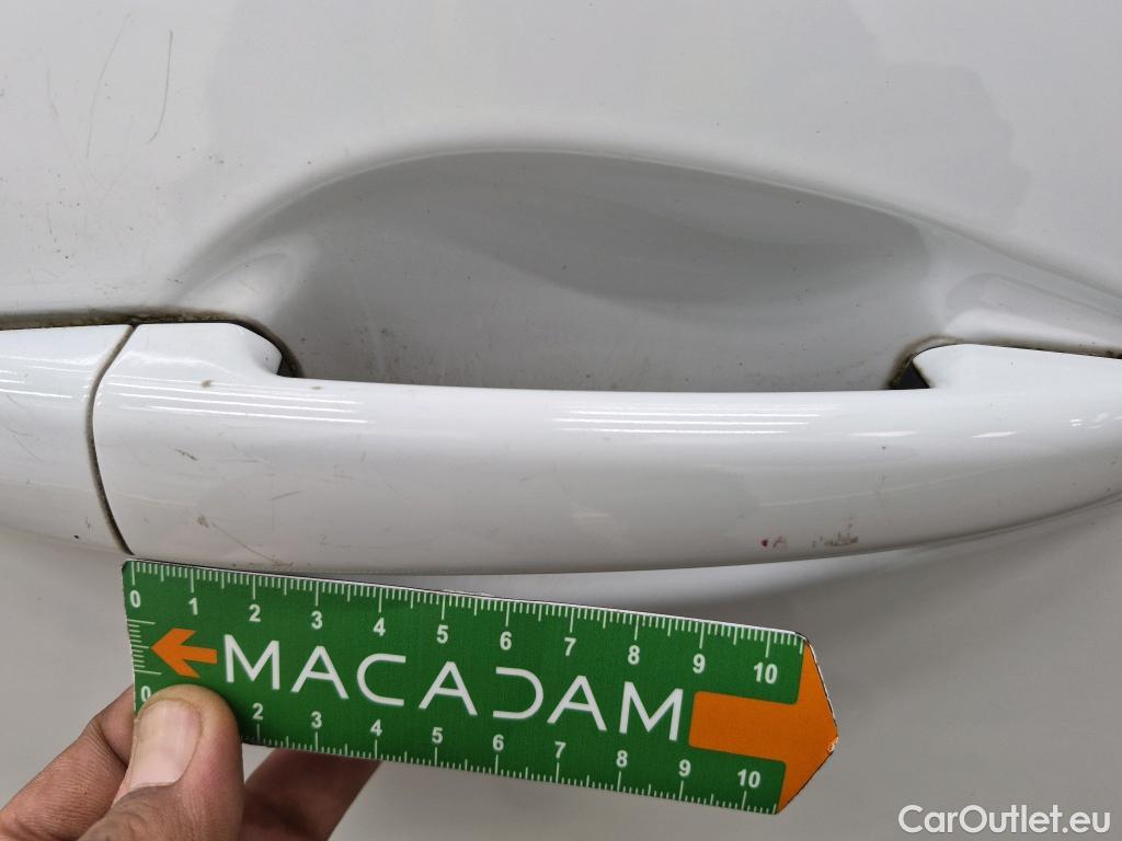  Peugeot  208  Affaire Premium Pack 1.6 HDi 100CV BVM5 E6 #67