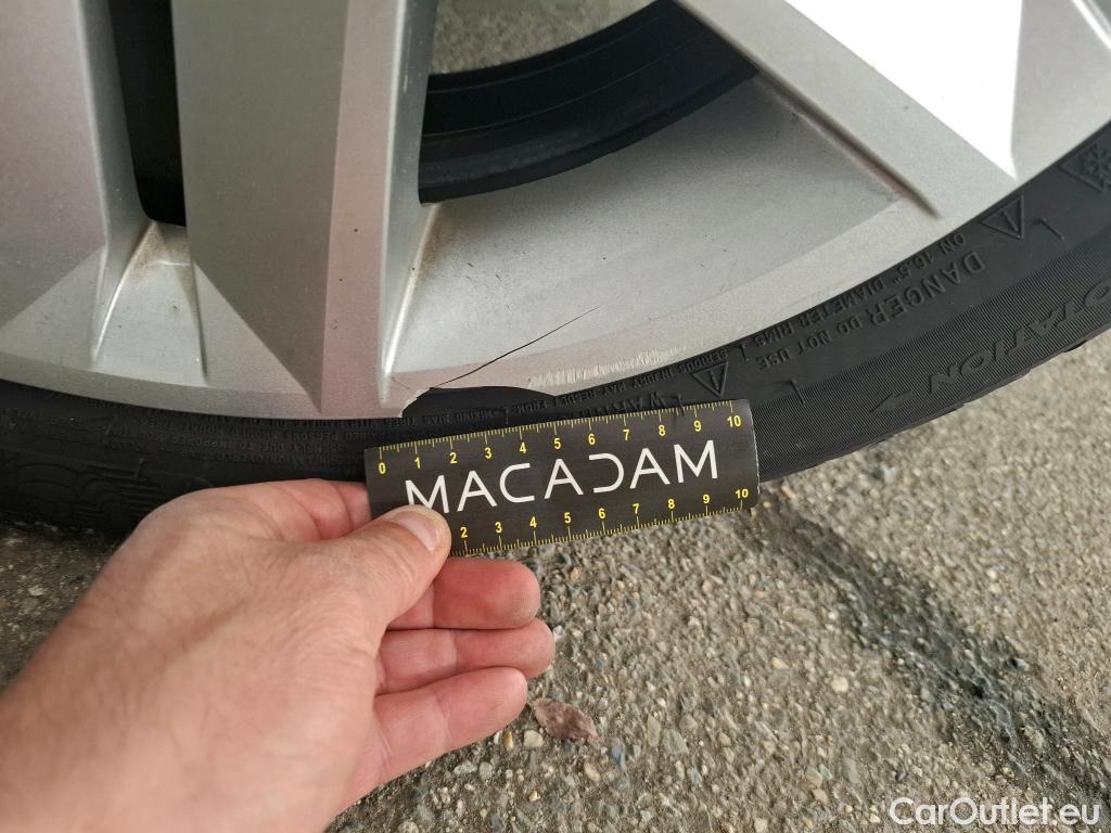  Renault  Clio RENAULT  / 2019 / 5P / Berline Business E-TECH 140 #11