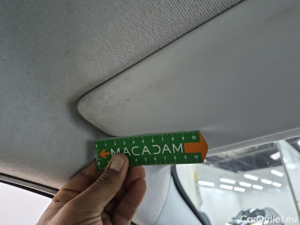  Peugeot  208  Affaire Premium Pack 1.6 HDi 100CV BVM5 E6 #51