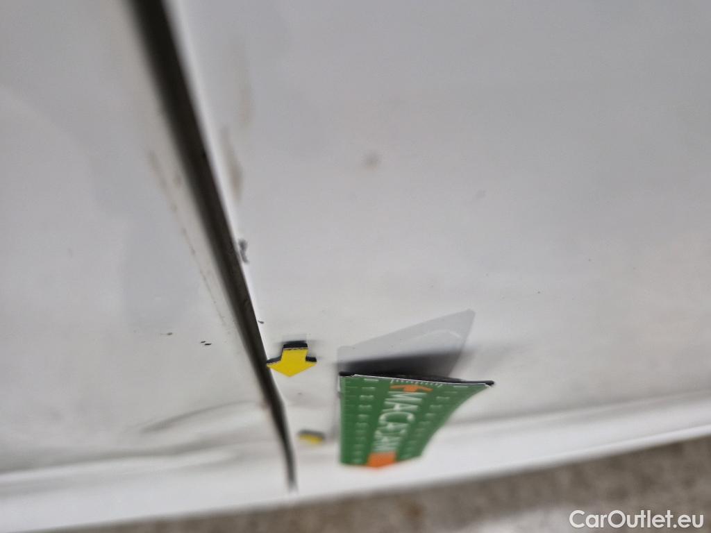  Peugeot  208  Affaire Premium Pack 1.6 HDi 100CV BVM5 E6 #24