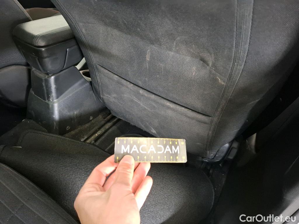  Peugeot  208  Active Pack 1.5 HDi 100CV BVM6 E6d #44