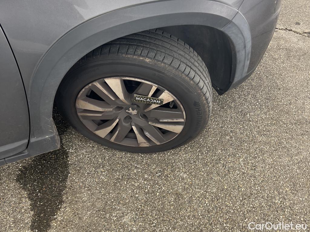  Peugeot  2008  Allure Business 1.5 HDi 100CV BVM5 E6dT #15