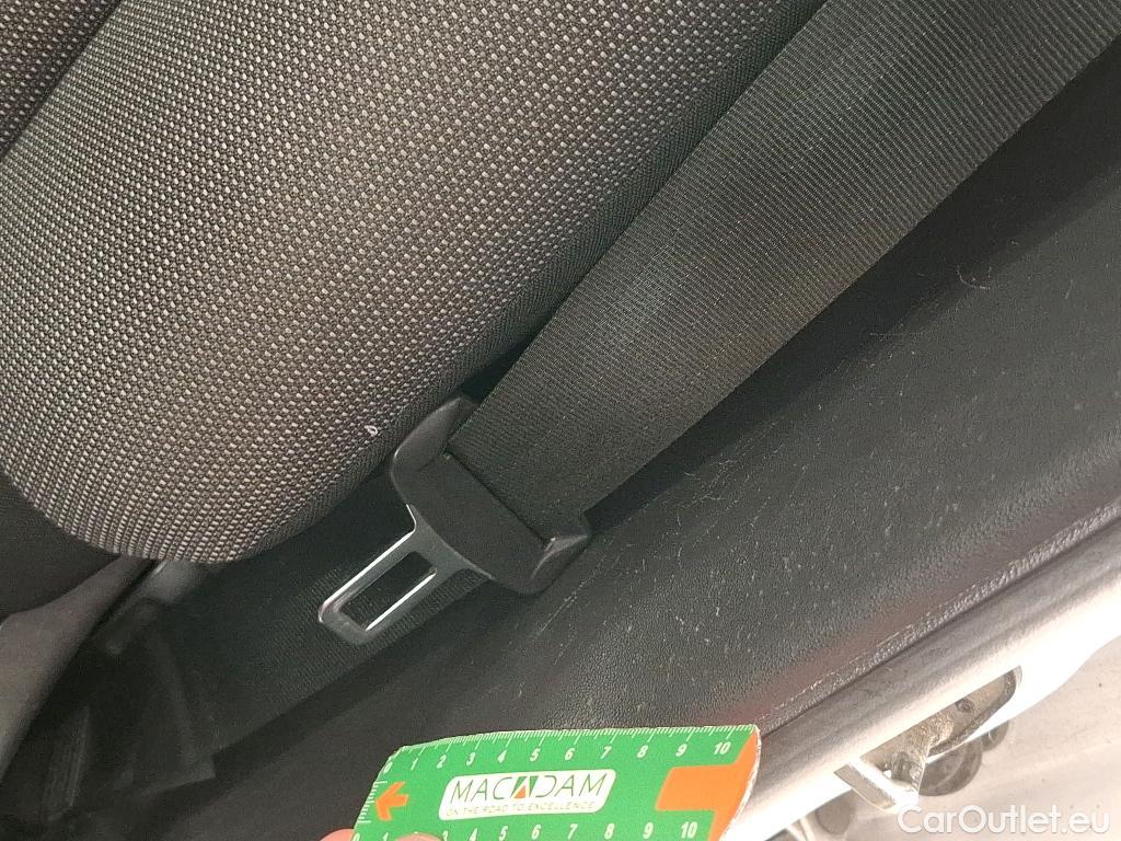  Citroen  C3  Société / 2020 / 5P / Berline BlueHDi 100 S&S BVM6 Feel Nav #2