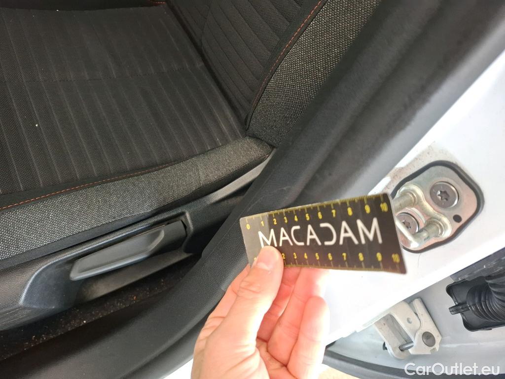  Peugeot  208  Active Pack 1.5 HDi 100CV BVM6 E6d #26