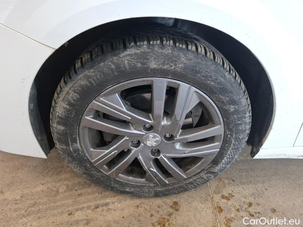  Peugeot  208  Active Pack 1.5 HDi 100CV BVM6 E6d #9