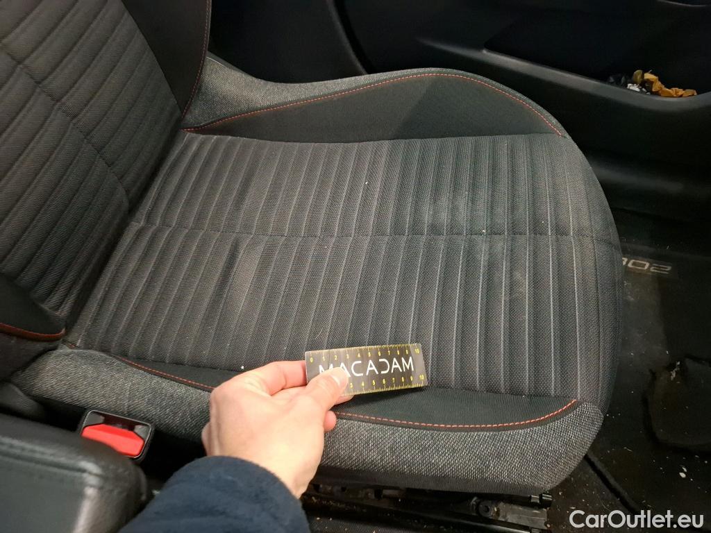  Peugeot  208  Active Pack 1.5 HDi 100CV BVM6 E6d #42