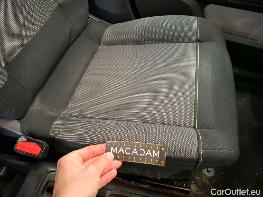  Citroen  C3  Société Feel Nav 1.5 BlueHDI 100CV BVM5 E6dT #30