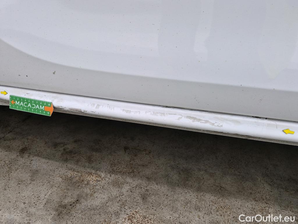  Peugeot  208  Affaire Premium Pack 1.6 HDi 100CV BVM5 E6 #61