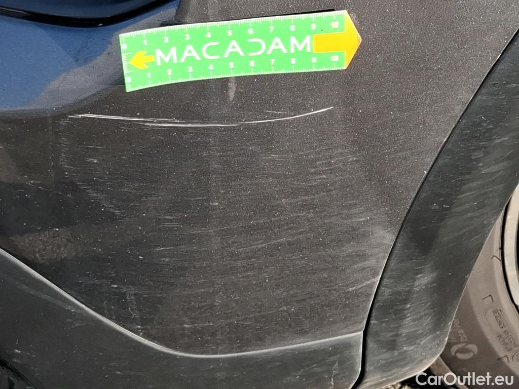  Citroen  C4  Berline Feel Pack 1.2 PureTech 130CV BVM6 E6d #5