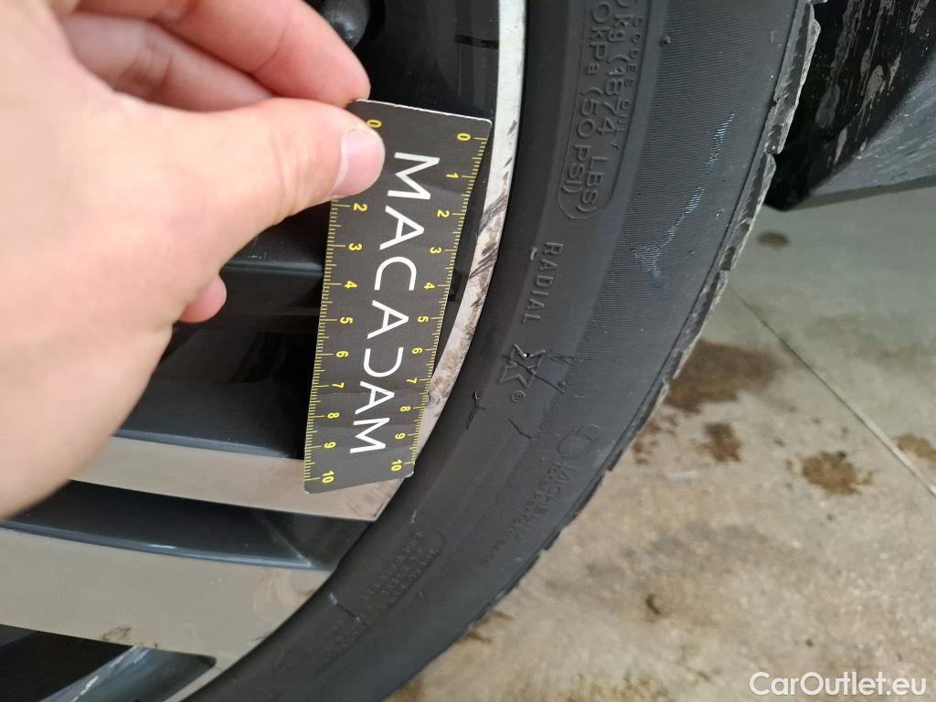  Peugeot  5008  GT 2.0 HDi 175CV BVA8 7 Sieges E6d #7