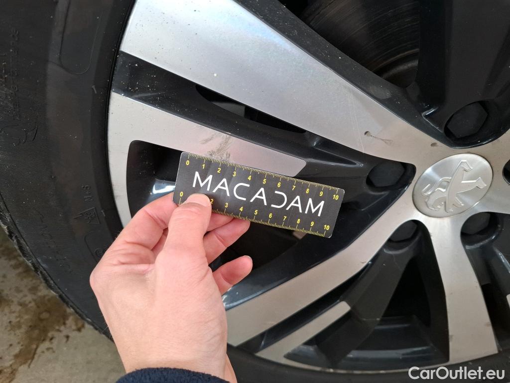  Peugeot  5008  GT 2.0 HDi 175CV BVA8 7 Sieges E6d #16