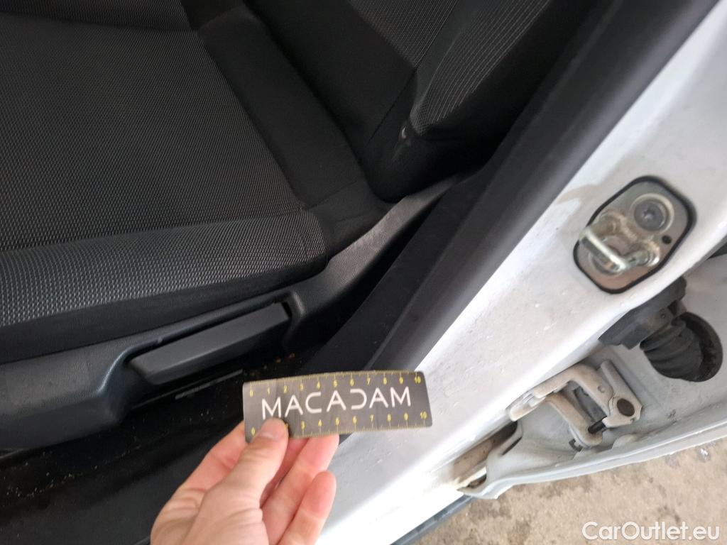  Citroen  C3  Société Feel Nav 1.5 BlueHDI 100CV BVM5 E6dT #9