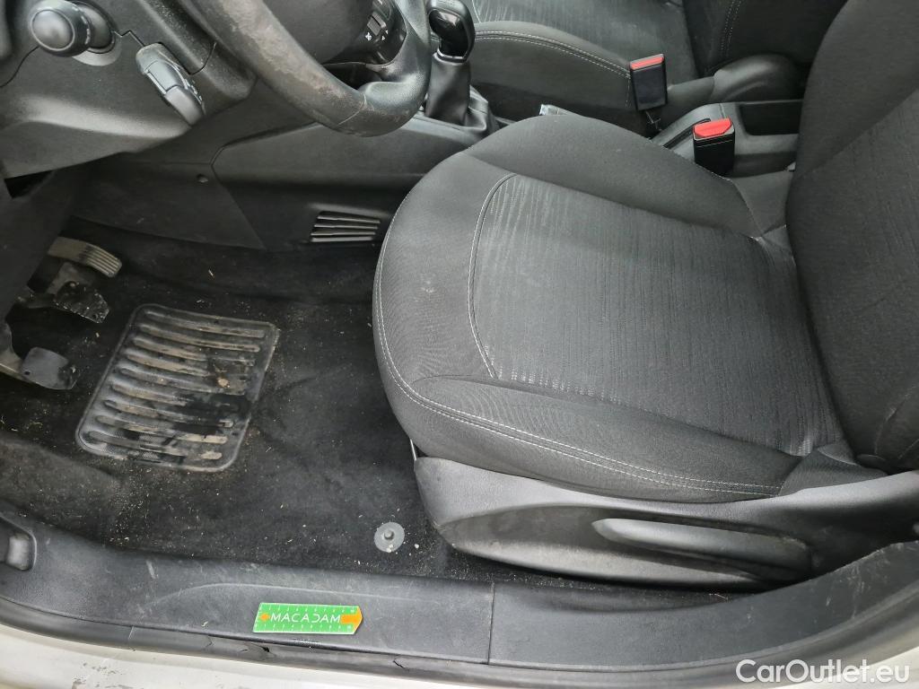  Peugeot  208  Affaire Premium Pack 1.6 HDi 100CV BVM5 E6 #44