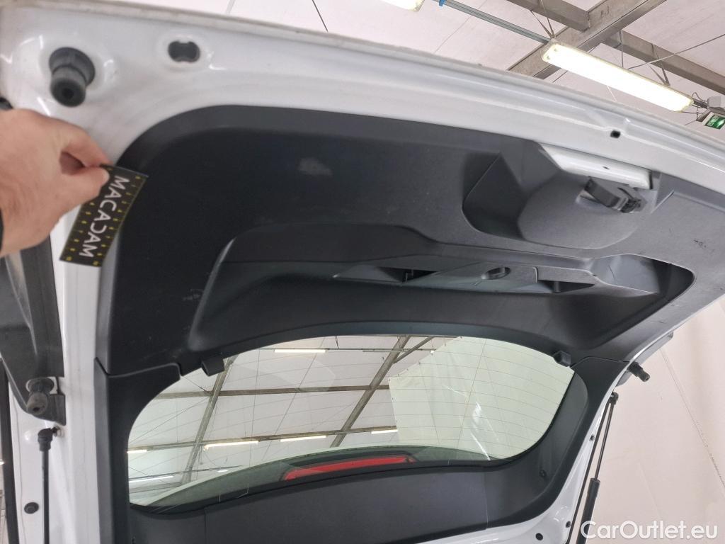  Peugeot  2008  Active Pack 1.5 HDi 110CV BVM6 E6d #27