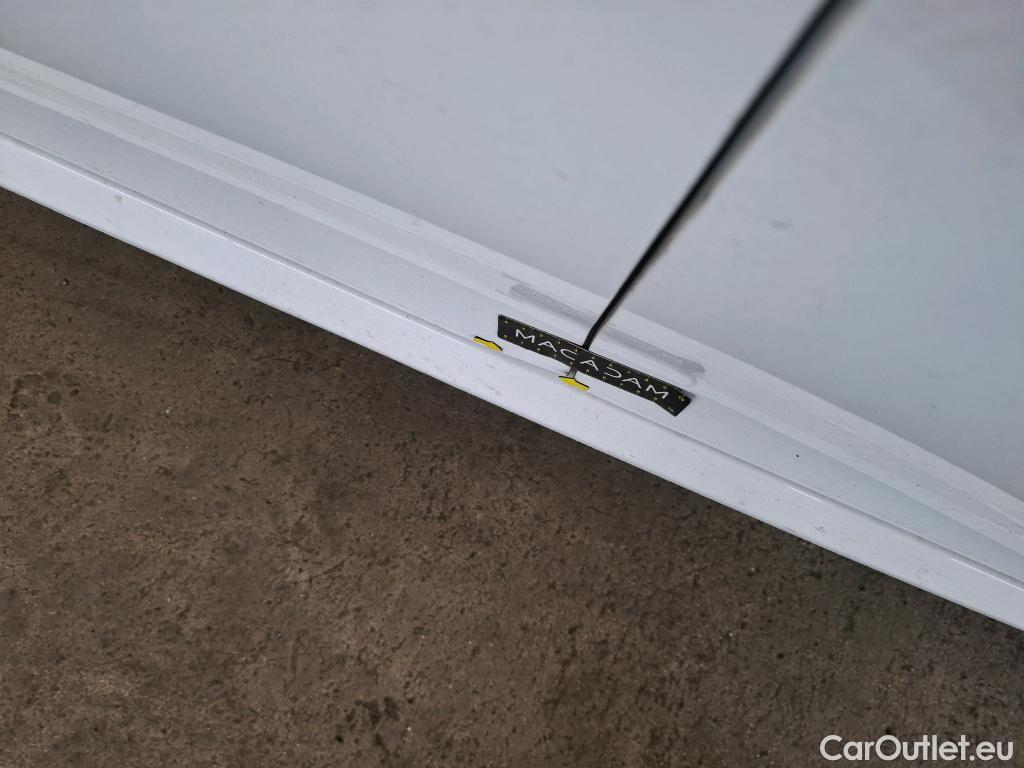  Peugeot  208  Active Pack 1.5 HDi 100CV BVM6 E6d #36