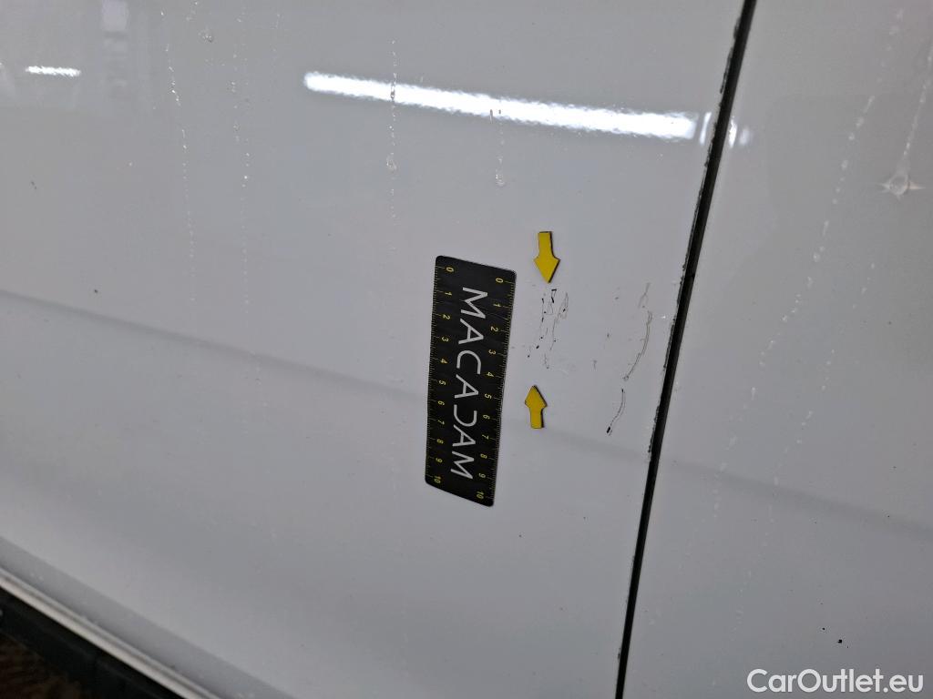  Citroen  C3  Société Feel Nav 1.5 BlueHDI 100CV BVM5 E6dT #4