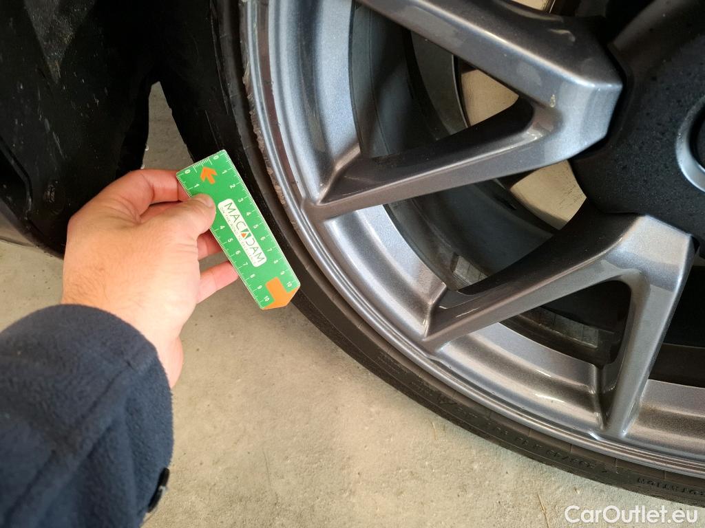  Tesla  Model 3 TESLA  / 2018 / 4P / Berline Propulsion #25