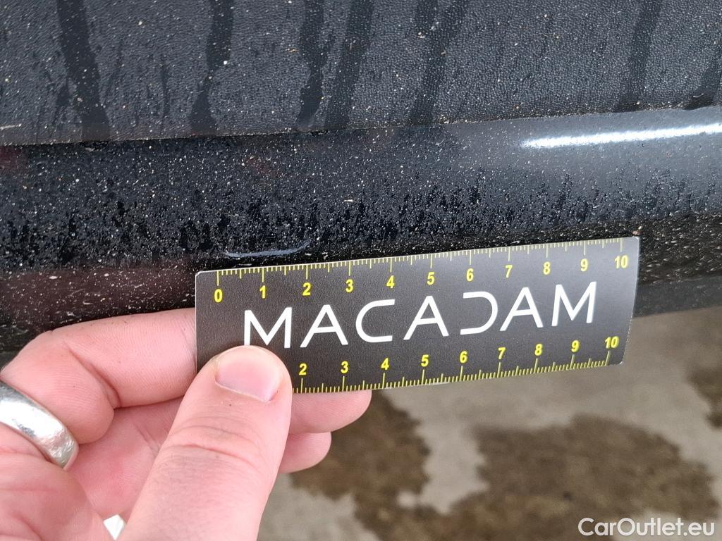  Mercedes  GLA MERCEDES-BENZ  / 2020 / 5P / SUV  200 D BUSINESS LINE DCT #9