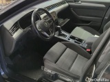  Volkswagen  Passat VARIANT 2.0 TDI SCR DSG  63 #9