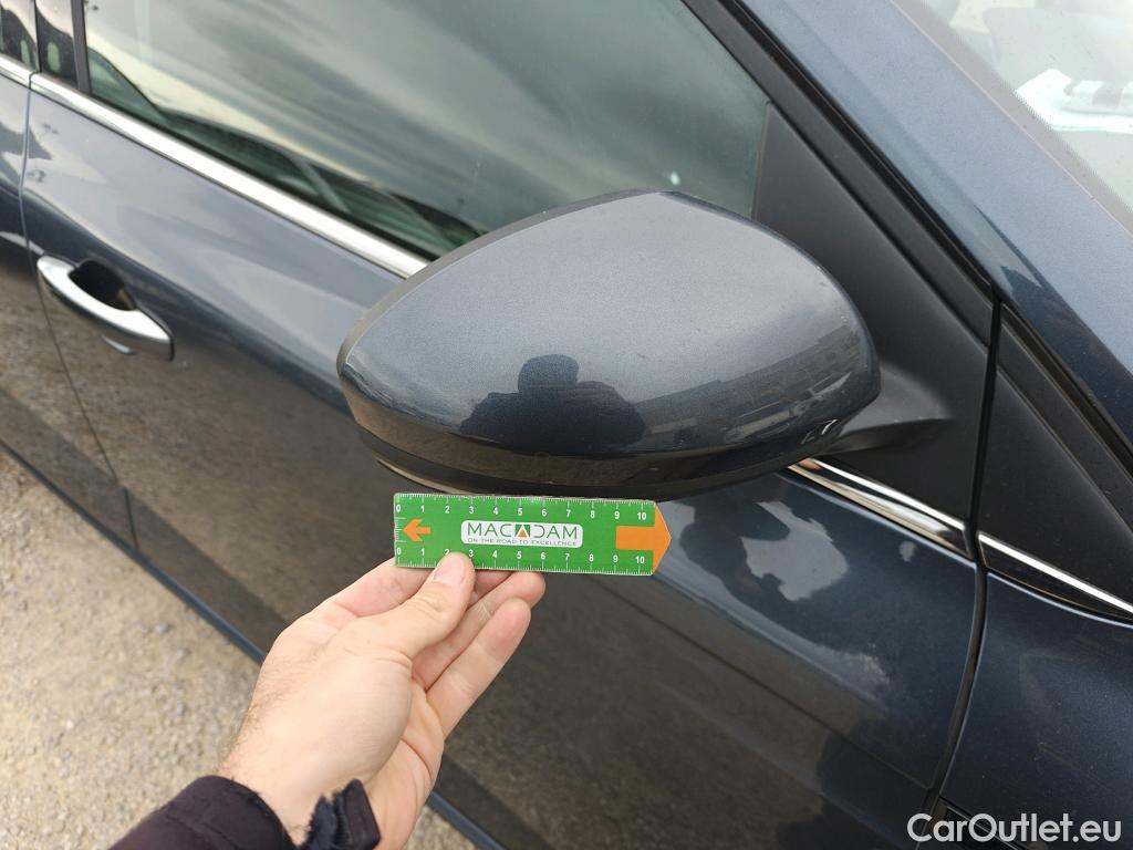  Renault  Megane RENAULT Mégane / 2020 / 5P / familiar S.T. Business Blue dCi 85 kW (115CV) -SS #52