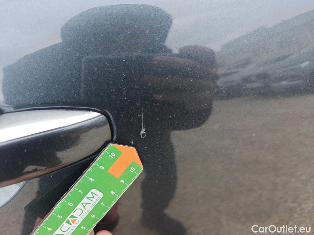  Renault  Megane RENAULT Mégane / 2020 / 5P / familiar S.T. Business Blue dCi 85 kW (115CV) -SS #10