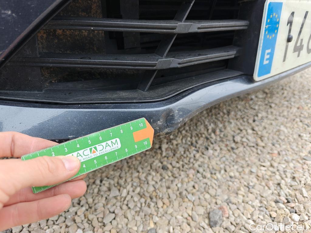  Renault  Megane RENAULT Mégane / 2020 / 5P / familiar S.T. Business Blue dCi 85 kW (115CV) -SS #20