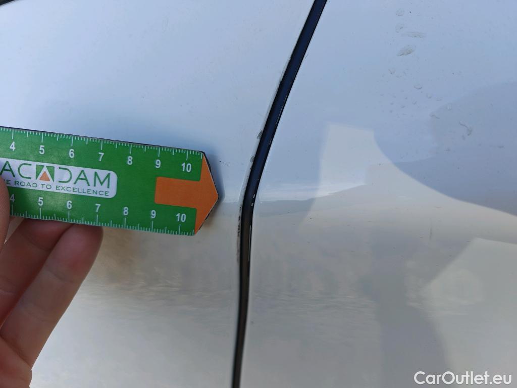  Bmw  X1 BMW  / 2019 / 5P / todoterreno sDrive18d #7