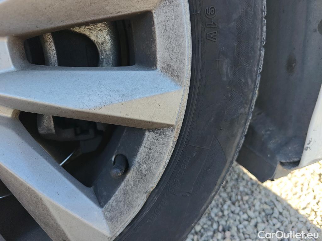  Audi  A3 AUDI  / 2020 / 5P / berlina con portón Sportback 30 TFSI 81kW (110CV) S tronic #37