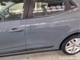  Renault  Clio RENAULT  / 2019 / 5P / BERLINA 1.0 TCE 66KW ZEN #24